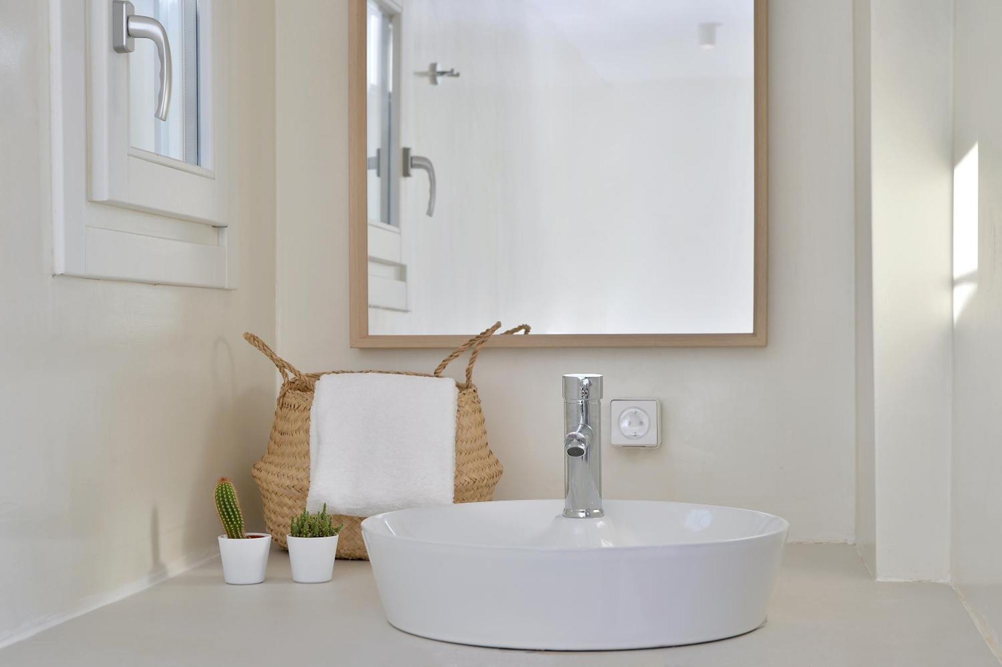 & Hydroussa By Andros Homes * Gavrio