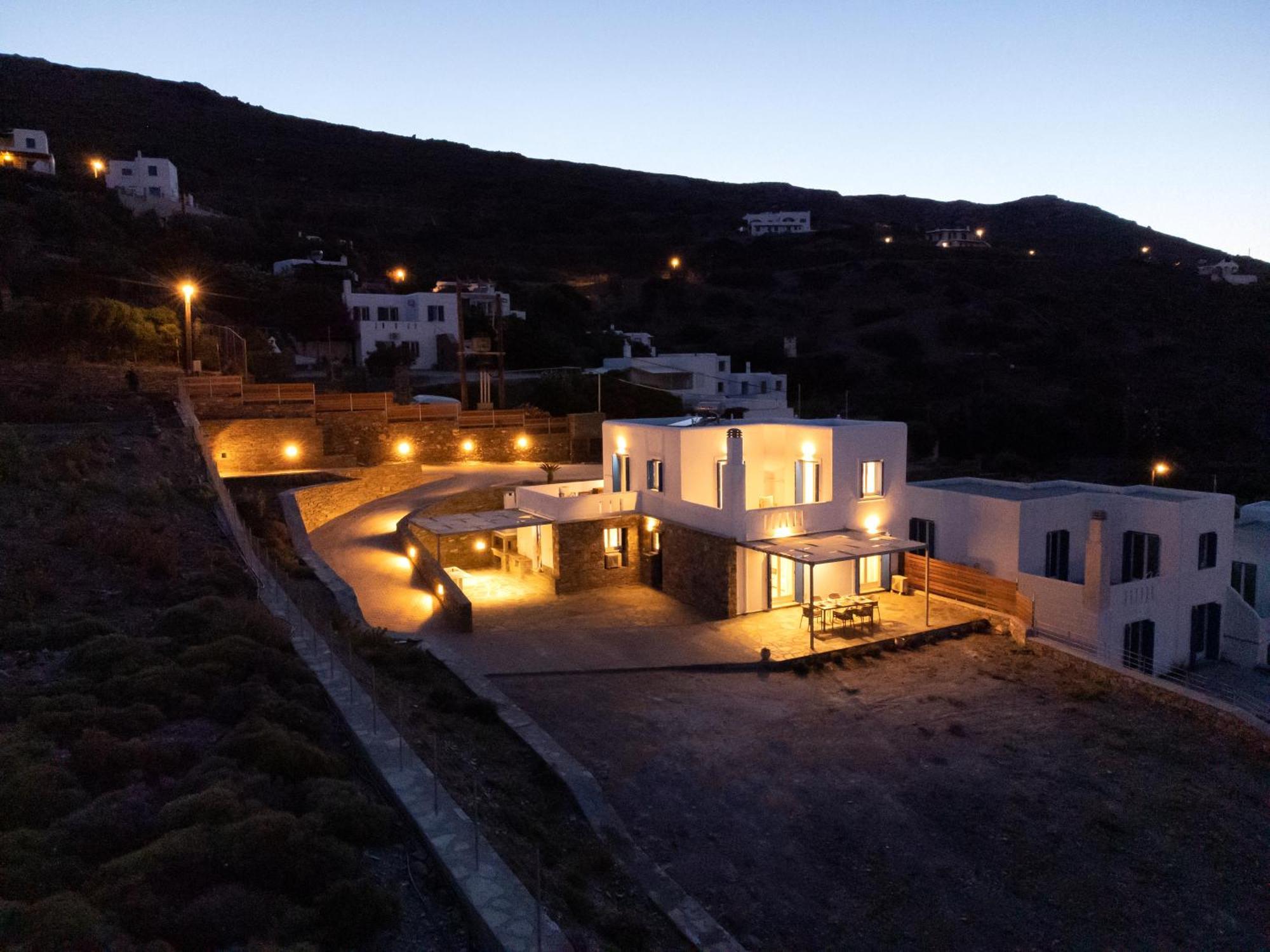 & Hydroussa By Andros Homes Villa